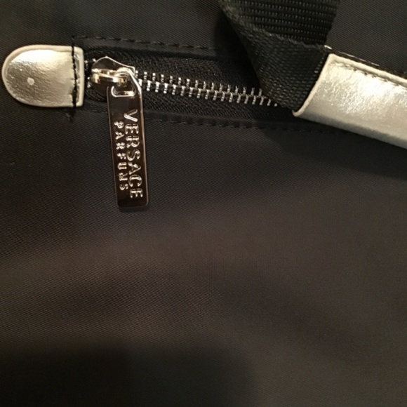 🔥Best offers, VERSACE PARFUMS, New, see photos , travel tote - Picture 4 of 6